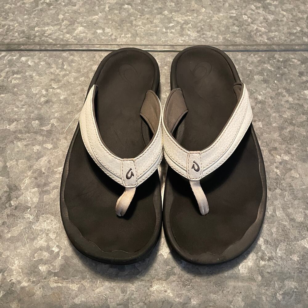 OluKai Womens Ohana Flip Flop Thong Sandals Sz 9 White Black Comfort 20110-4R40 - Picture 2 of 9